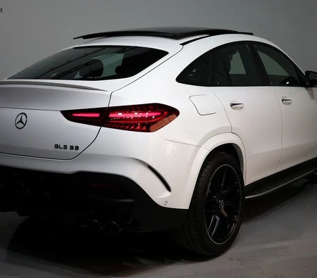 Mercedes Benz AMG GLE 53 2024, photo 3 of 4
