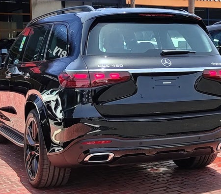 Black Mercedes Benz GLS 450 4MATIC 2026