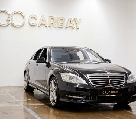 Black Mercedes Benz S500 2012