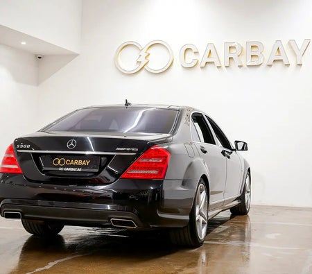 Black Mercedes Benz S500 2012