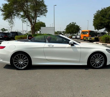Blanc Mercedes Benz S550 4MATIC 2017