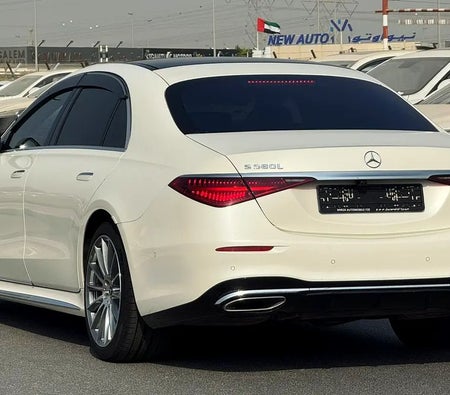 White Mercedes Benz S580 4Matic 2022