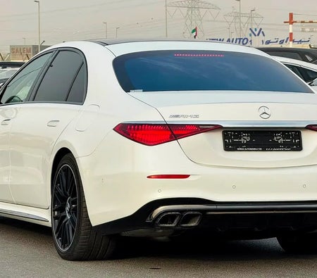 White Mercedes Benz S63 AMG 4Matic Plus 2025