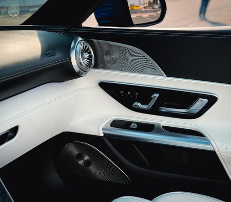 Mercedes Benz SL 63 AMG 2023