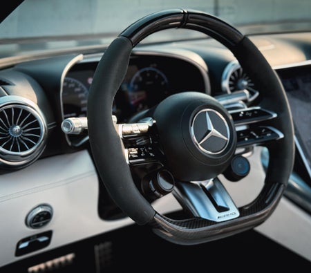 Mercedes Benz SL 63 AMG 2023
