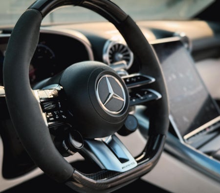 Mercedes Benz SL 63 AMG 2023