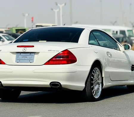 White Mercedes Benz SL350 2003