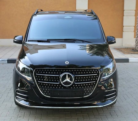 Mercedes Benz V 300  2025, photo 2 of 4