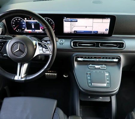 Mercedes Benz V 300  2025, photo 3 of 4