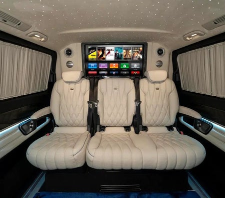 Mercedes Benz V 300 2026, photo 3 of 4