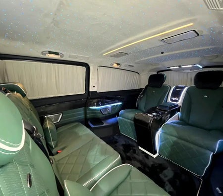Mercedes Benz V 300 2026, photo 2 of 4