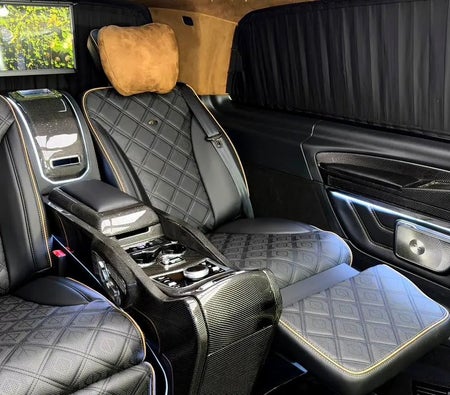 Mercedes Benz V 300 2026, photo 4 of 4