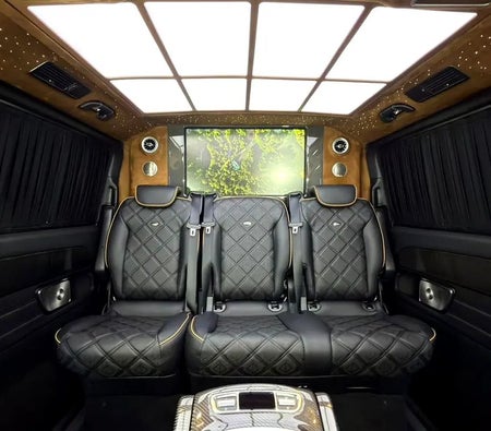 Negro Mercedes Benz V 300 2026