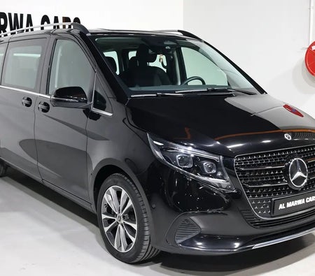 رمادي مرسيدس بنز V 300 2025 رمادي مرسيدس بنز V 300 2025