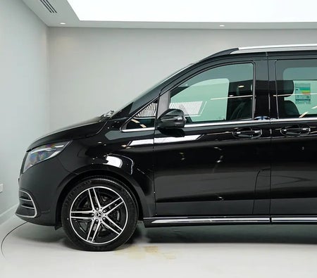Mercedes Benz V 300 2026, photo 4 of 4