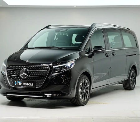 Mercedes Benz V 300 2026, photo 1 of 4