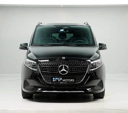 Mercedes Benz V 300 2026, photo 2 of 4