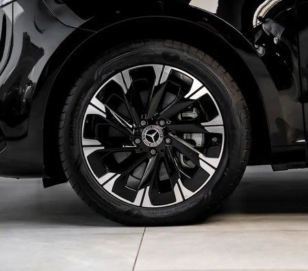 Nero Mercedes Benz V 300 2025
