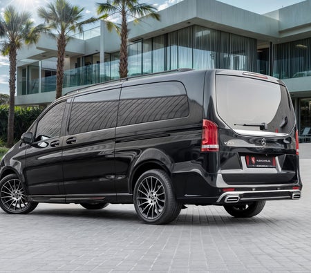 Mercedes Benz V250 2023, photo 4 of 4