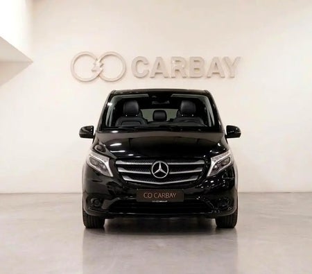 Black Mercedes Benz Vito 2019