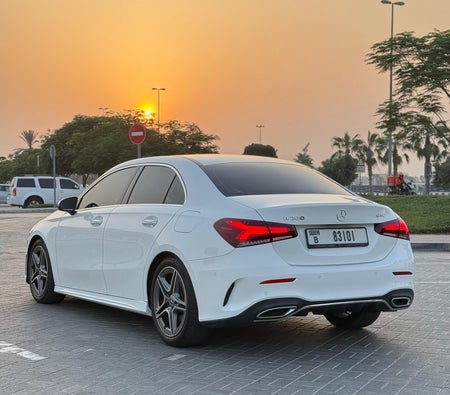 Mercedes Benz A 200 2023