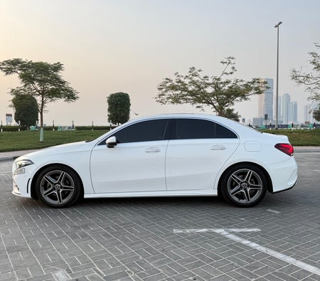 Mercedes Benz A 200 2023