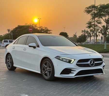Mercedes Benz A 200 2023