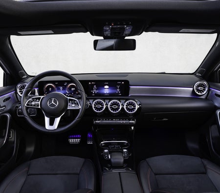 Mercedes Benz A220 2021, photo 4 of 4