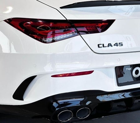 White Mercedes Benz CLA 250 2020 White Mercedes Benz CLA 250 2020