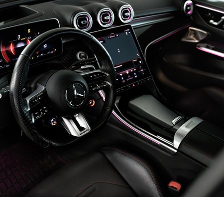 Mercedes Benz AMG C43 2023