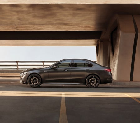 Mercedes Benz AMG C43 2023