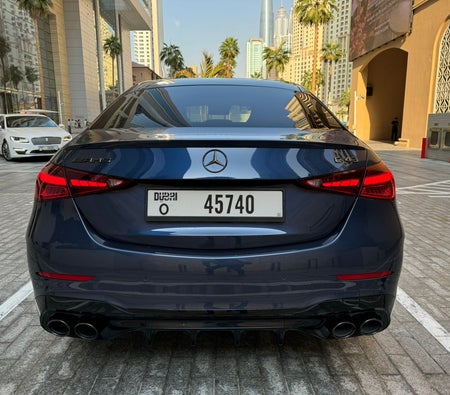 Mercedes Benz AMG C43 2023