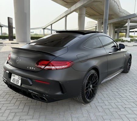 Mercedes Benz AMG C63 S Coupe 2023