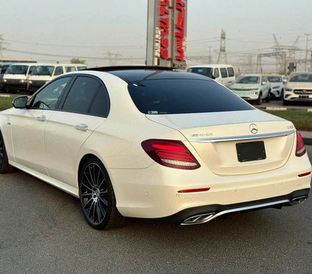 Weiß Mercedes Benz AMG E43 2018