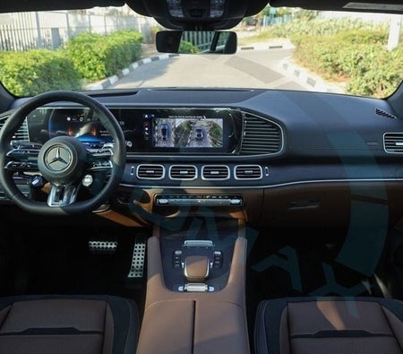 Mercedes Benz AMG E53 2026, photo 2 of 4