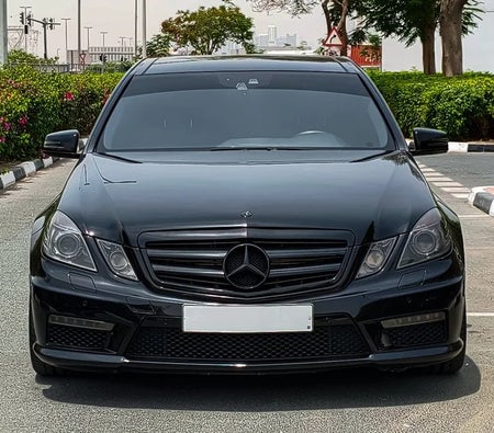 Black Mercedes Benz AMG E63 2010