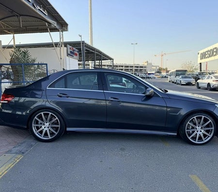 Mercedes Benz AMG E63  2014, photo 4 of 4