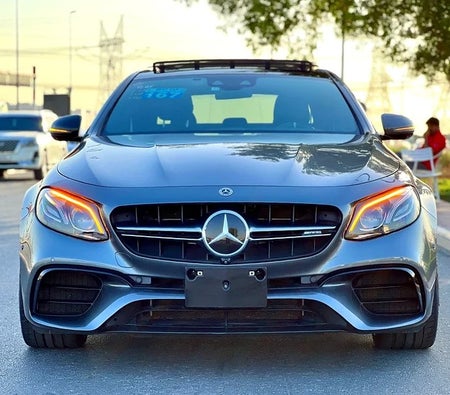 Mercedes Benz AMG E63 2018, photo 4 of 4