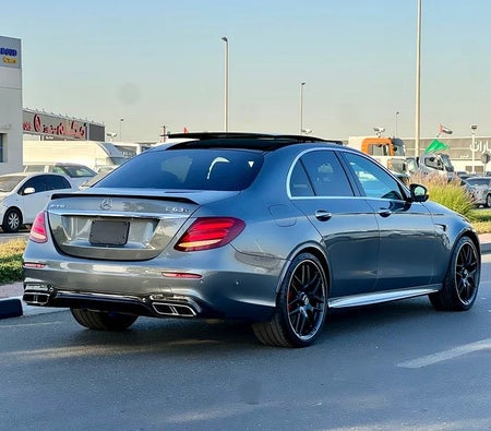 Mercedes Benz AMG E63 2018, photo 3 of 4