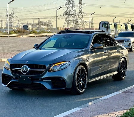 Mercedes Benz AMG E63 2018, photo 2 of 4