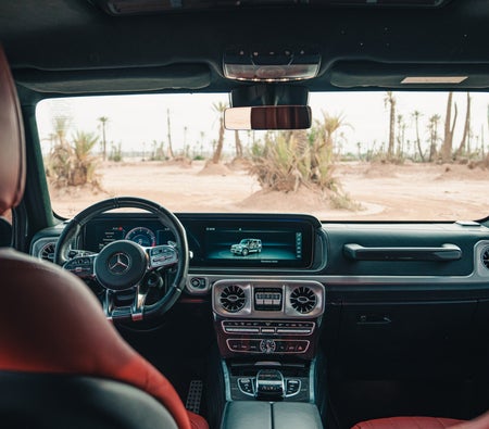 Negro Mercedes Benz G63 AMG 2023
