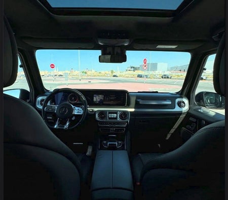 Mercedes Benz AMG G63 2023