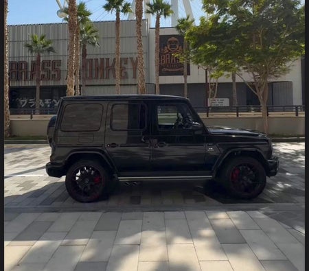 Mercedes Benz AMG G63 2023