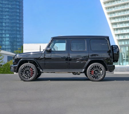 Mercedes Benz G63 AMG 2025