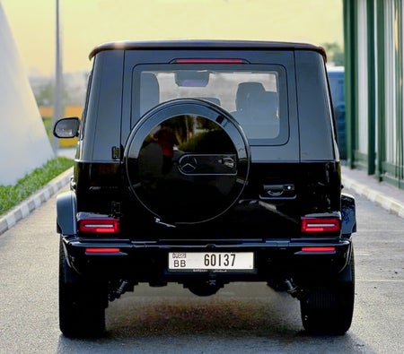 Mercedes Benz G63 AMG 2025