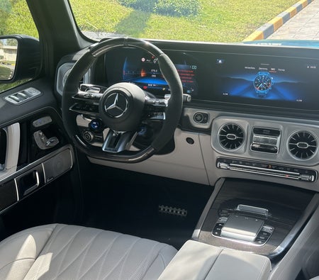 Mercedes Benz G63 AMG 2025, photo 3 of 4
