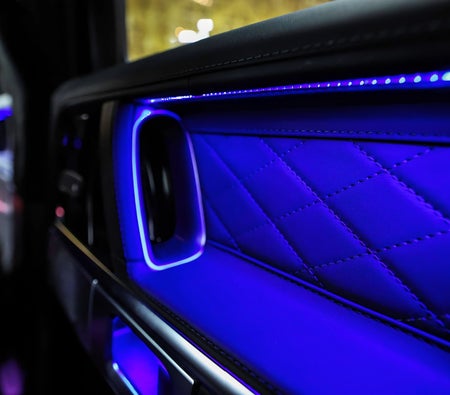 Mercedes Benz AMG G63 2025