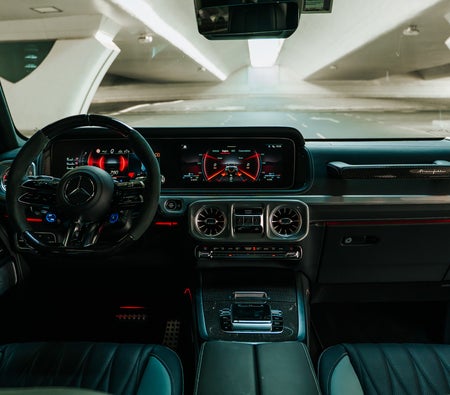 Mercedes Benz AMG G63 2025