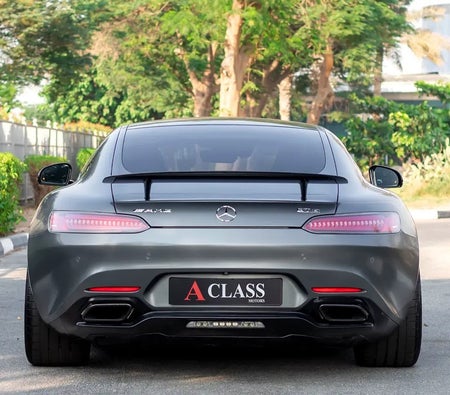 Grigio Mercedes Benz AMG GTS 2016