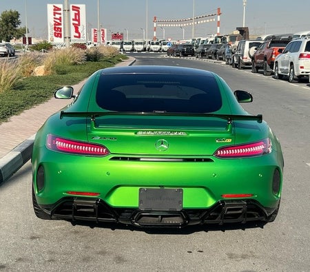 Verde Mercedes Benz AMG GT 2018